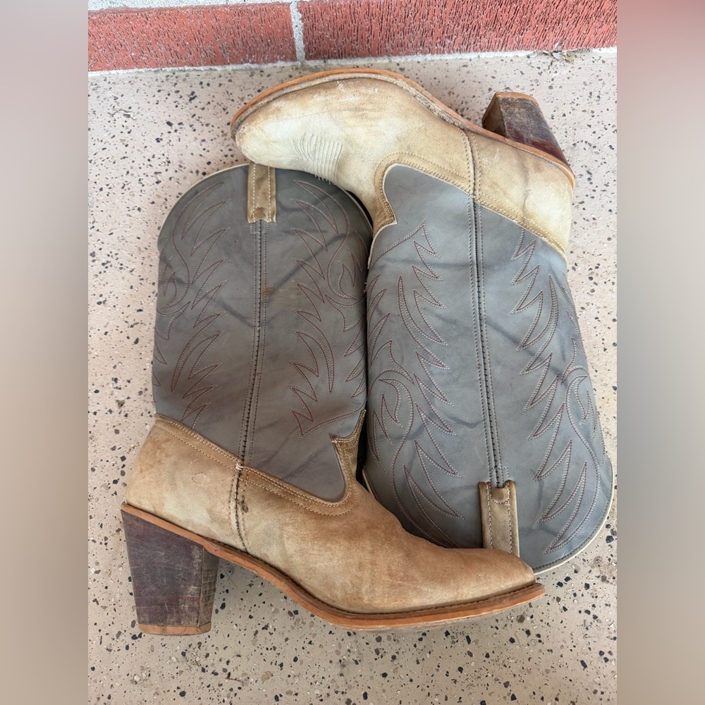 Acme Western Cowboy Boots Womens Size 8.5 M Gray Mid Calf High‎ Heel Pull On USA